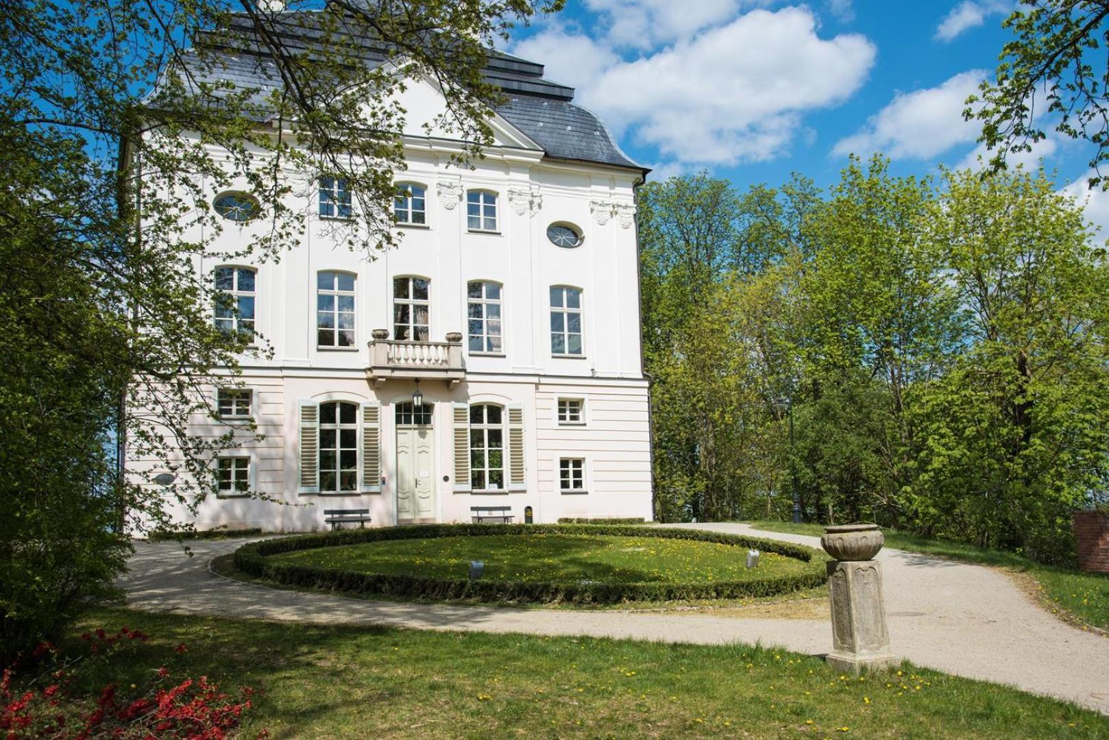 Zespol Palacowo-Parkowy W Ostromecku Ostromecko Экстерьер фото